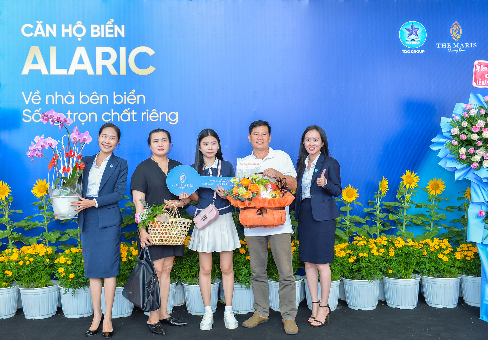 storage/2026-08/12/thap-alaric-ban-giao-cu-dan-san-sang-don-nhip-khai-thac-trong-khu-vuc-133025980.png